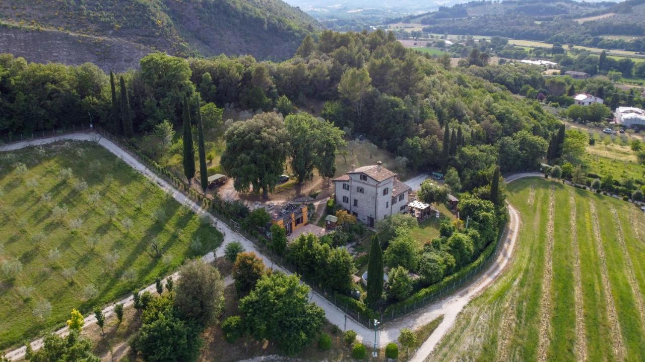 La Dimora Di Gilda Apartment Spoleto Bagian luar foto